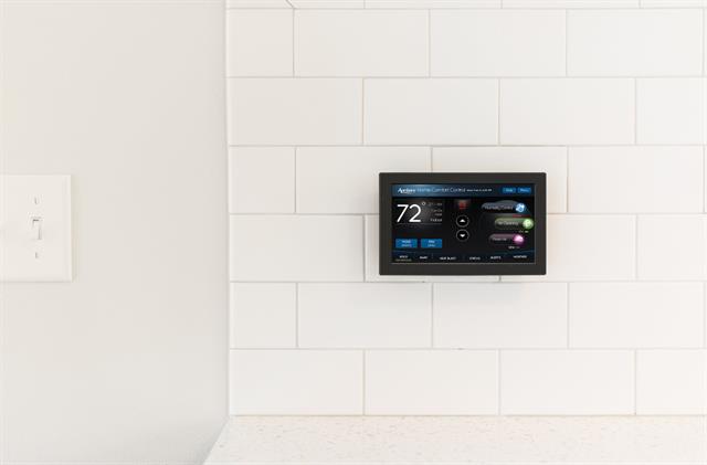 model 8840 home automation wifi thermostat